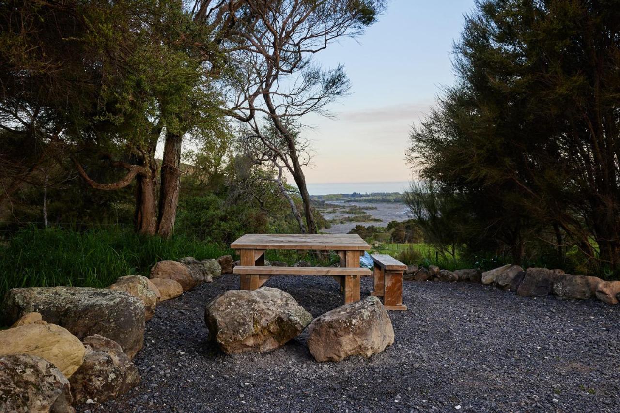 Вилла Hapuku River Terrace A Eco Tiny House Escape Кайкоура Экстерьер фото